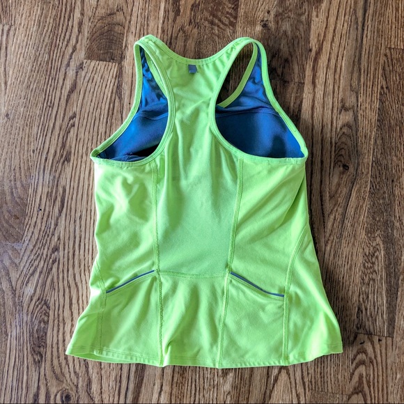 Nike Dri-Fit Tank size Small bright yellow - Picture 4 of 5
